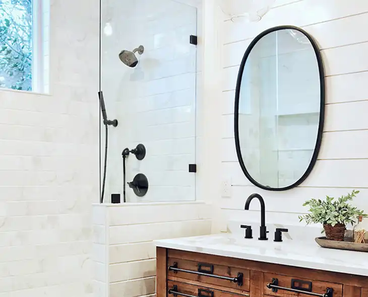 bathroom-trendy-white-wood-1